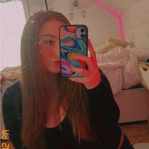 Meet your Posher, Kiana